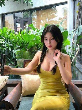 Duyenn Hipp Leaked Nude OnlyFans (Photo 196)