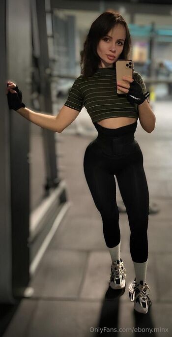ebony.minx
