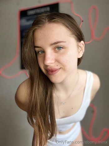 ebony.minx