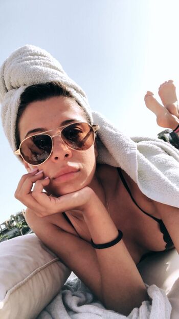 Ece Begum Yucetan Leaked Nude OnlyFans (Photo 18)