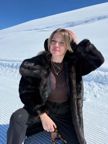 Ecem Karavus Leaked Nude OnlyFans (Photo 9)