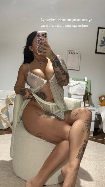 Eda Gökçen Kaya Leaked Nude OnlyFans (Photo 5)