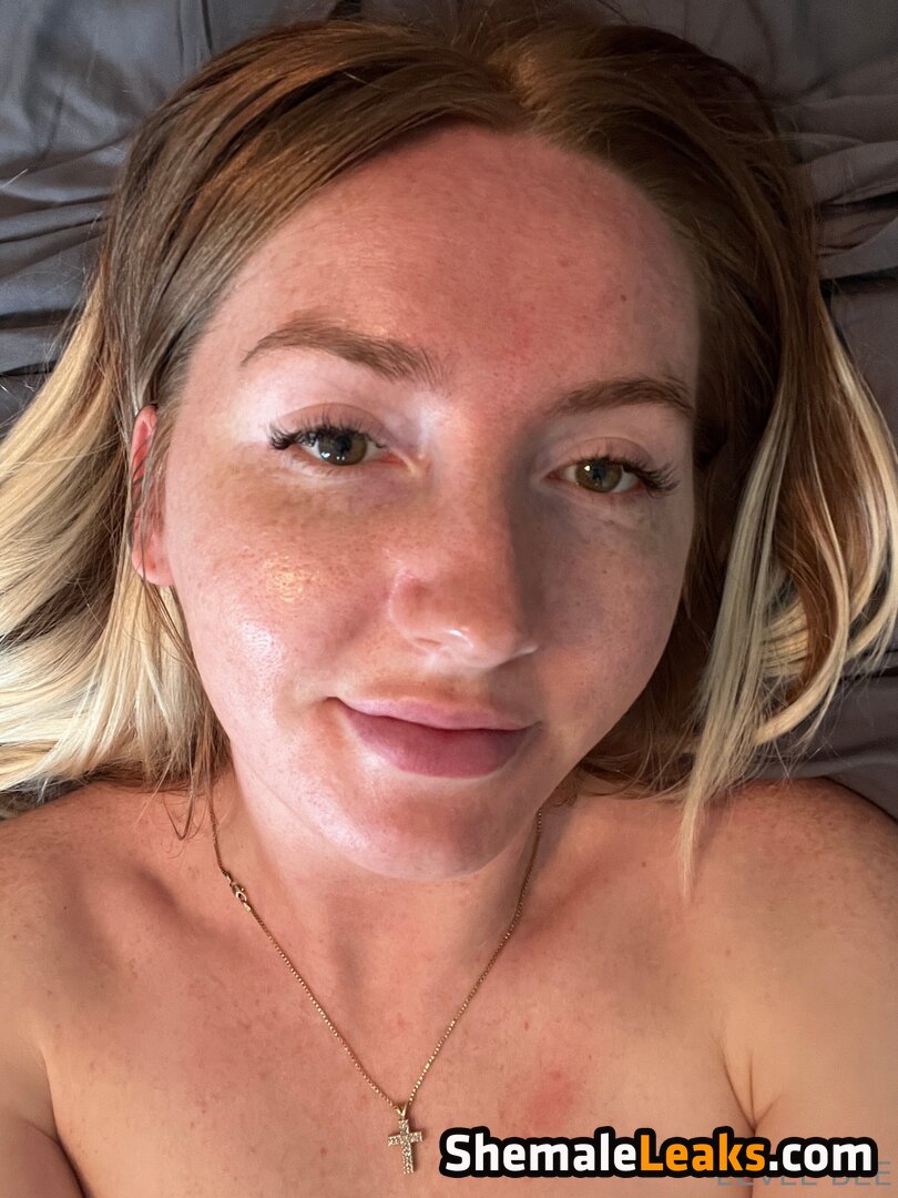 Eevee Bee / Eeveebeeshow / eevee_bee / eeveethebee Nude OnlyFans (Photo 455)