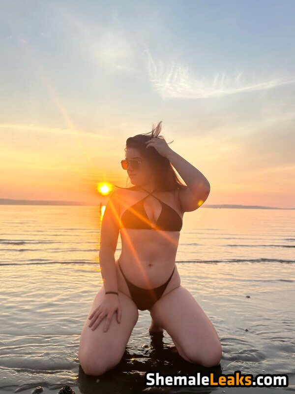 CosEevee / Eeveecosplays / cosplayeevee / cosplays_by_eevee Nude OnlyFans (Photo 4)