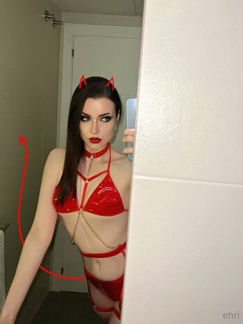 ehriyn Leaked Nude OnlyFans (Photo 6)