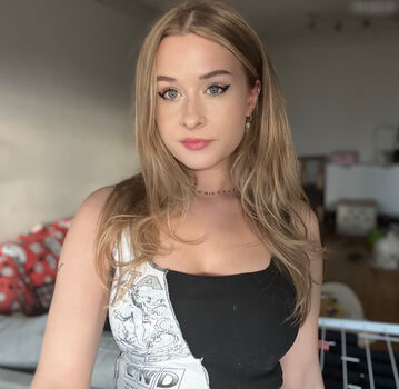 Elina Leaked Nude OnlyFans (Photo 22)