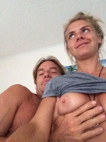 Eliza Coupe Leaked Nude OnlyFans (Photo 2)