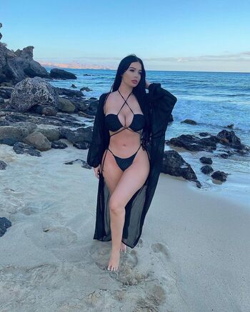 Elizabeth Georgina Leaked Nude OnlyFans (Photo 87)