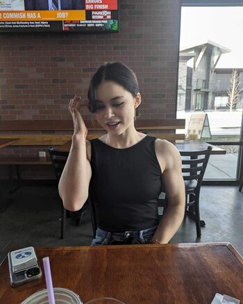 Elizabeth Reynoso Leaked Nude OnlyFans (Photo 6)