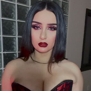 elizalovez Leaked Nude OnlyFans (Photo 1)