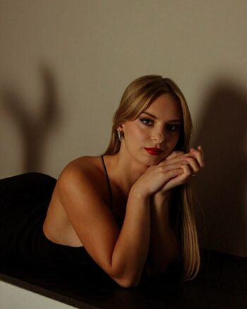 elizavettka Leaked Nude OnlyFans (Photo 7)