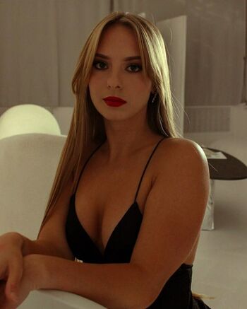 elizavettka Leaked Nude OnlyFans (Photo 13)