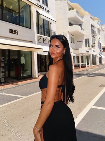 Eljana.kva Leaked Nude OnlyFans (Photo 2)