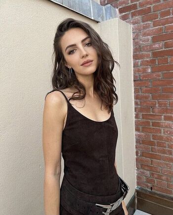 Ella Hunt Leaked Nude OnlyFans (Photo 73)