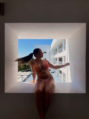ellamacpherson_15