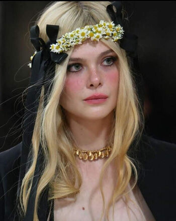 Elle Fanning