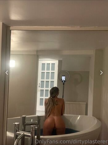 Ellie Nuttall Leaked Nude OnlyFans (Photo 19)