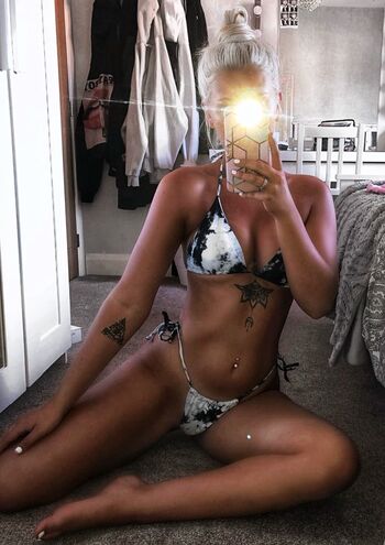 ellielouise99