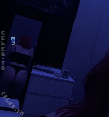 Elvie.boo Leaked Nude OnlyFans (Photo 3)