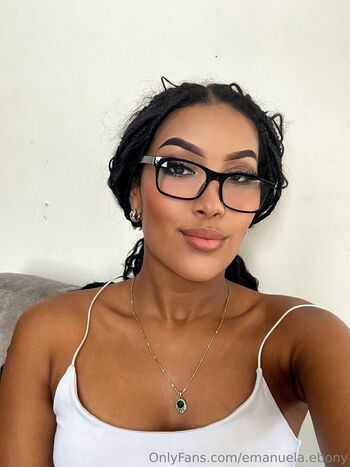 emanuela.ebony Leaked Nude OnlyFans (Photo 21)