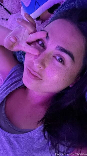 emberfiera Leaked Nude OnlyFans (Photo 12)