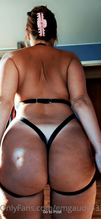 Emgaudy3333 Leaked Nude OnlyFans (Photo 23)