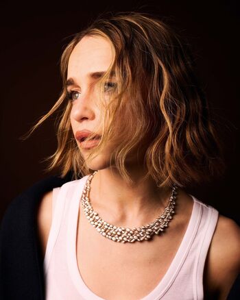 Emilia Clarke Leaked Nude OnlyFans (Photo 530)