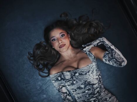 Emilia Mernes
