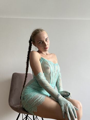 Emilia TS Leaked Nude OnlyFans (Photo 35)