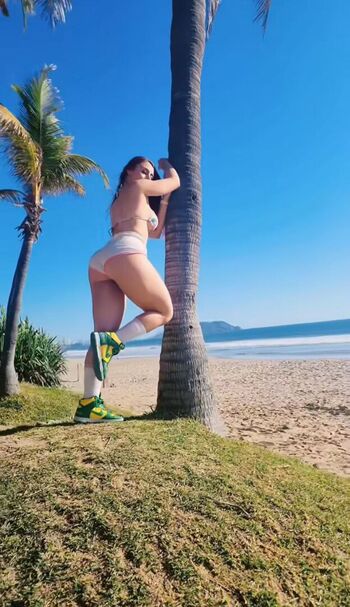 Emilia Vizcarra Leaked Nude OnlyFans (Photo 51)