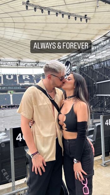 Emily Furz Leaked Nude OnlyFans (Photo 6)