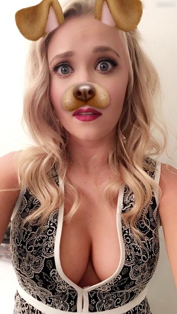 Emily Osment Leaked Nude OnlyFans (Photo 207)