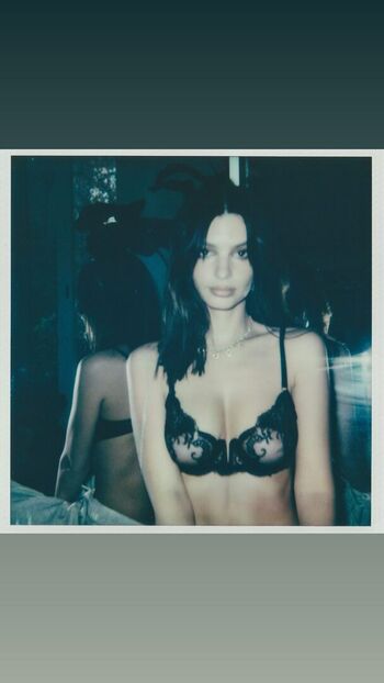 Emily Ratajkowski