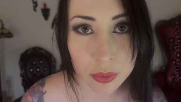 Emily Valentina Leaked Nude OnlyFans (Photo 5)