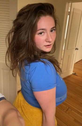 Emma Kenney Leaked Nude OnlyFans (Photo 201)