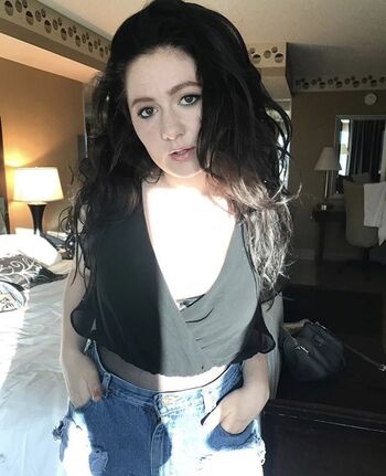 Emma Kenney