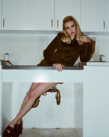 Emma Roberts Leaked Nude OnlyFans (Photo 682)