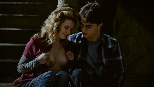 Emma Watson Leaked Nude OnlyFans (Photo 31)