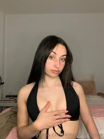 emmacollinsxo Leaked Nude OnlyFans (Photo 26)