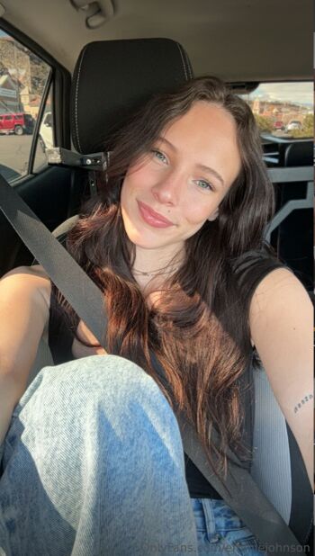 emmiejohnson Leaked Nude OnlyFans (Photo 40)