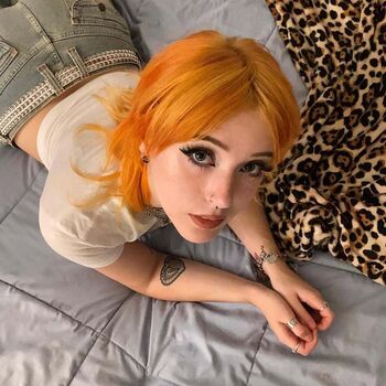 emoemz Leaked Nude OnlyFans (Photo 25)