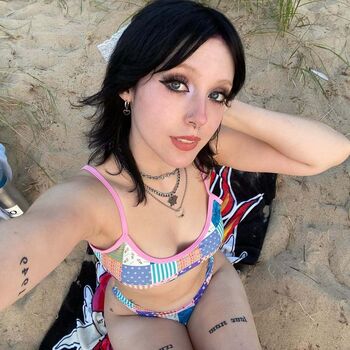 emoemz Leaked Nude OnlyFans (Photo 27)