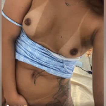 Emytatuada_ Leaked Nude OnlyFans (Photo 9)