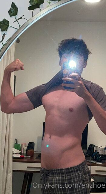 enzhoe Leaked Nude OnlyFans (Photo 29)