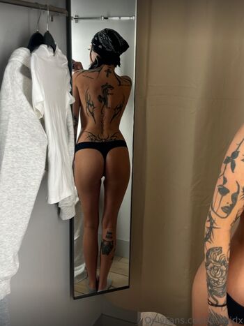 erarose Leaked Nude OnlyFans (Photo 6)