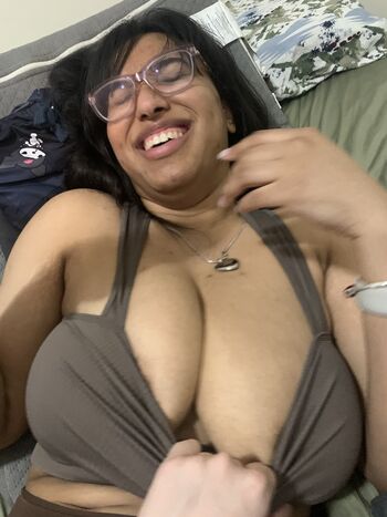 Eromahou Leaked Nude OnlyFans (Photo 7)