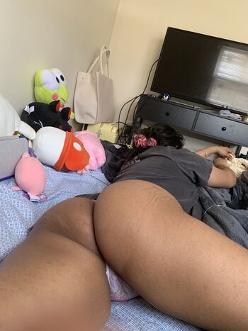 Eromahou Leaked Nude OnlyFans (Photo 8)