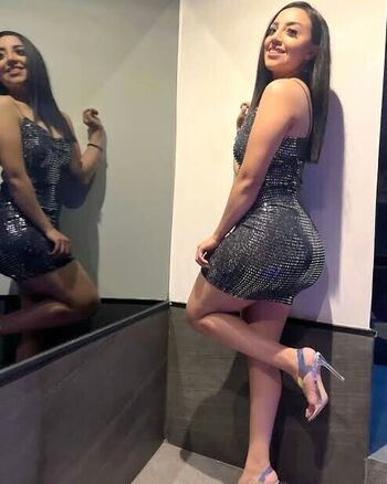 Esmeralda Mejía / Iamesmemejia