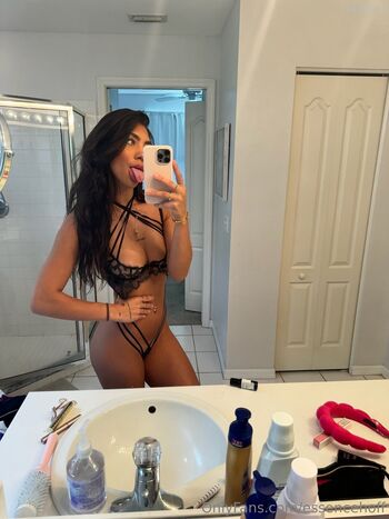 Essence Hoffman Leaked Nude OnlyFans (Photo 5)