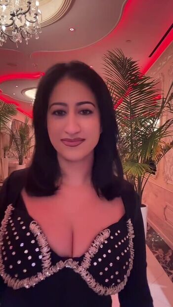 Estee Palti Leaked Nude OnlyFans (Photo 3)